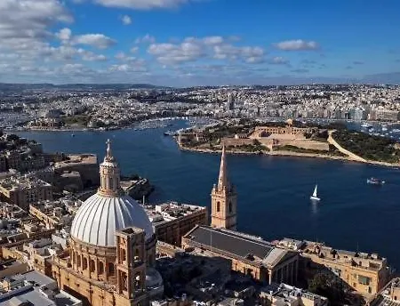 Cosy 1br Fully Equipped With Balcony With Wifi By 360 Estates 아파트