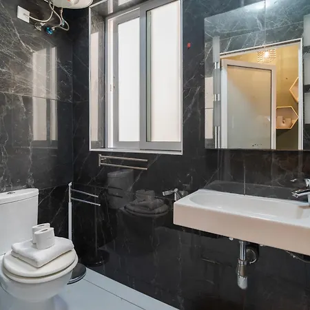 아파트 Cosy 1br Fully Equipped With Balcony With Wifi By 360 Estates 그지라