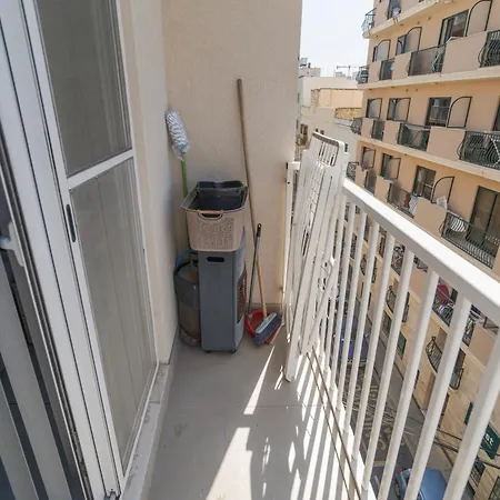 Cosy 1br Fully Equipped With Balcony With Wifi By 360 Estates Διαμέρισμα *