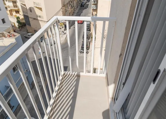 Lejlighed Cosy 1br Fully Equipped With Balcony With Wifi By 360 Estates *